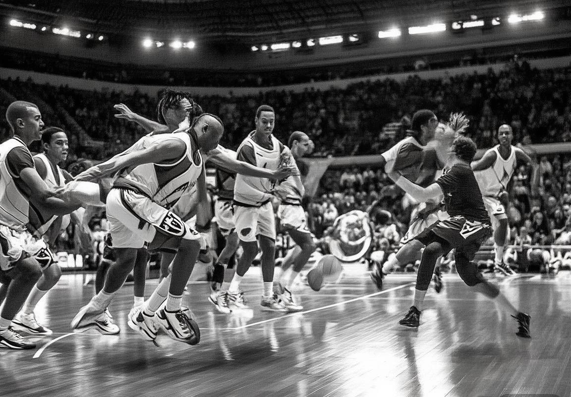 掘金湖人巅峰对决：25号约基奇与詹姆斯激情碰撞(图4)